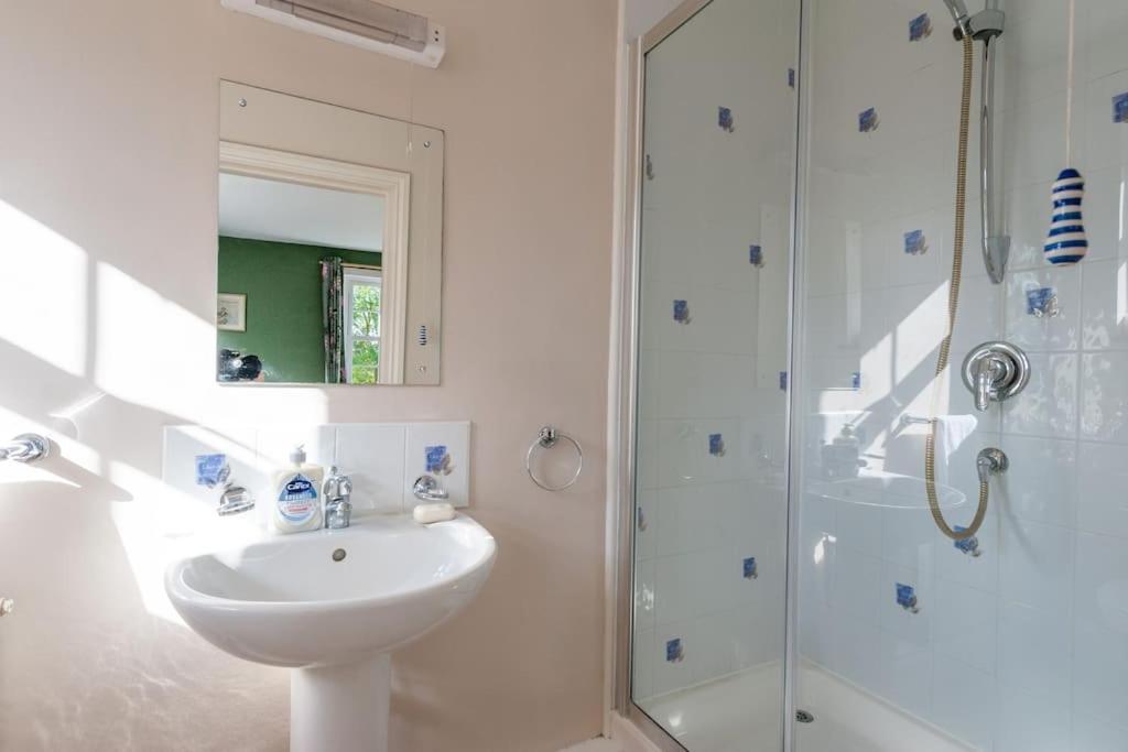 Firs Sleeps 15 Stunning Country House With Hot Tub Sudbourne Eksteriør billede