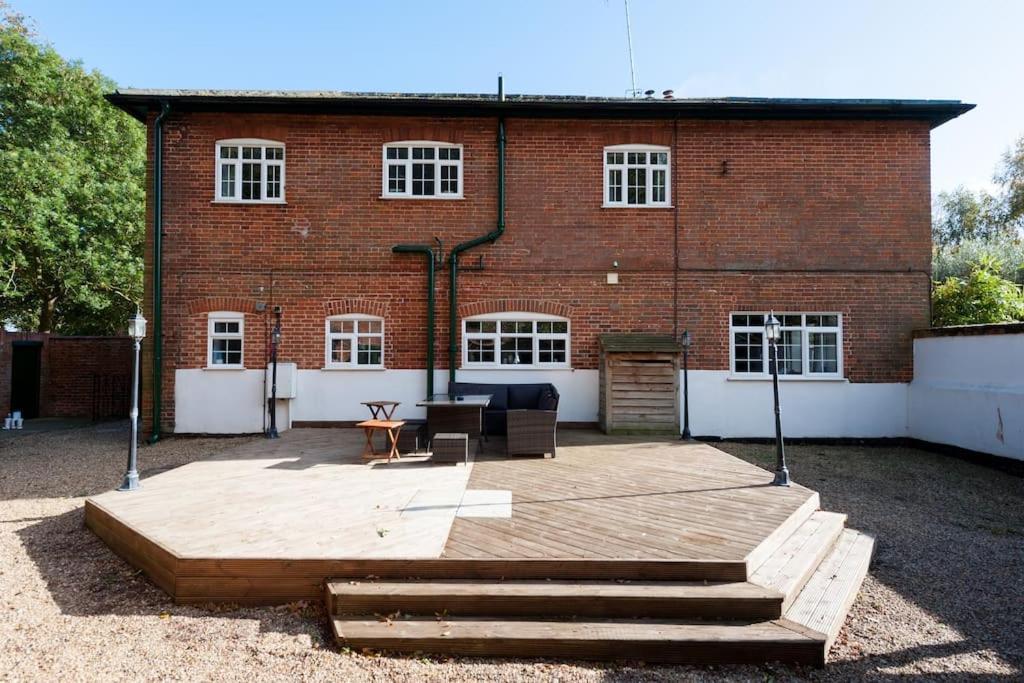 Firs Sleeps 15 Stunning Country House With Hot Tub Sudbourne Eksteriør billede